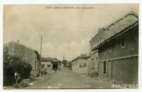 Rue de Coupéville (Saint-Jean-sur-Moivre)